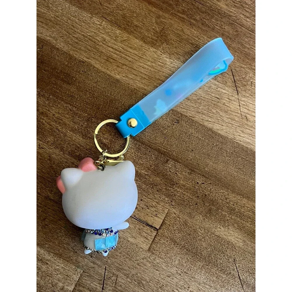 Hello Kitty bag charm keychain